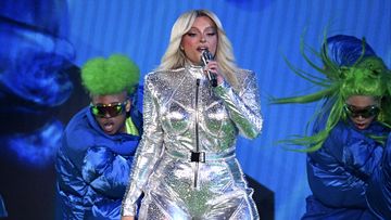 Bebe Rexha Ungkap Momen Taylor Swift Menolongnya di 2019