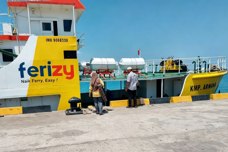 Menembus Gelombang, Kapal Perintis Jadi Urat Nadi Warga Pulau Sabutung