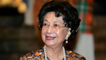 Resmi Bercerai, Siti Hasmah Tutup Usia di Usia 100 Tahun