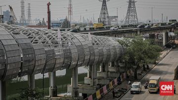 Terungkap! Alasan Jakpro Tutup JPO Stasiun KRL JIS Saat Konser The Weeknd