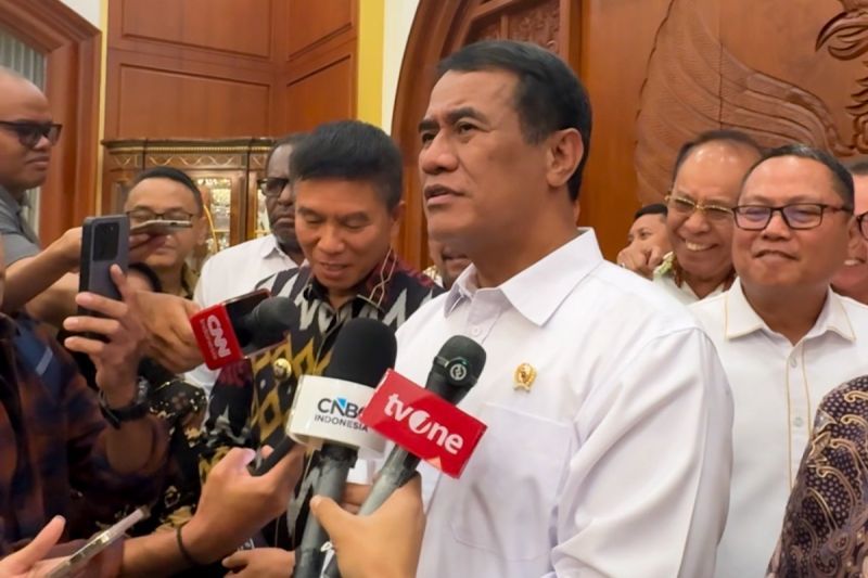 Mentan Amran Sulaiman Resmi Siapkan 2 Juta Hektare Lahan untuk Bioetanol