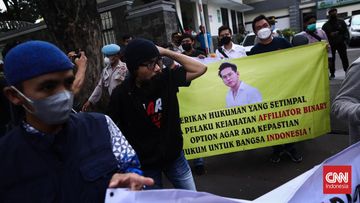 Indra Kenz Bebas Bersyarat, Korban Binomo Soroti Ganti Rugi Bermasalah
